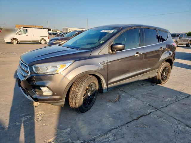 FORD ESCAPE SE 2017 with VIN 1FMCU0GD6HUA60813 - Photo from auction