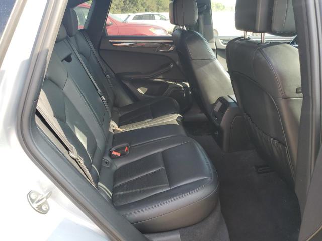 Photo 11 from auction – 2015 PORSCHE MACAN S with VIN WP1AB2A52FLB44594
