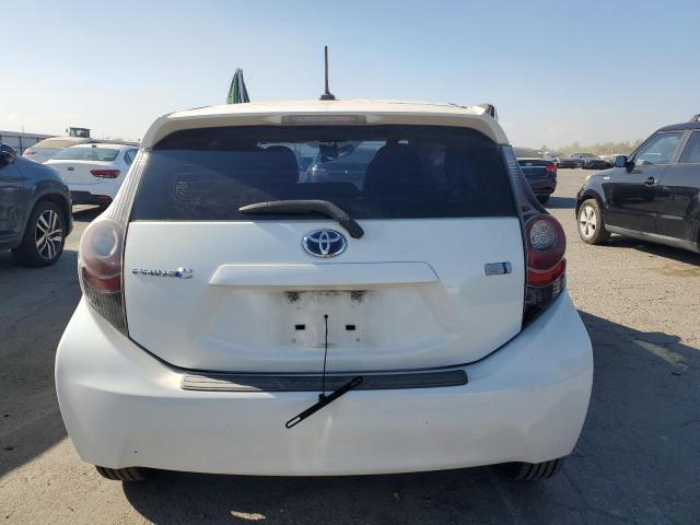 Photo 6 from auction – 2013 TOYOTA PRIUS C with VIN JTDKDTB33D1038053