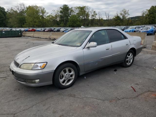 LEXUS ES 300 2000 with VIN JT8BF28G8Y5081069 - Photo from auction