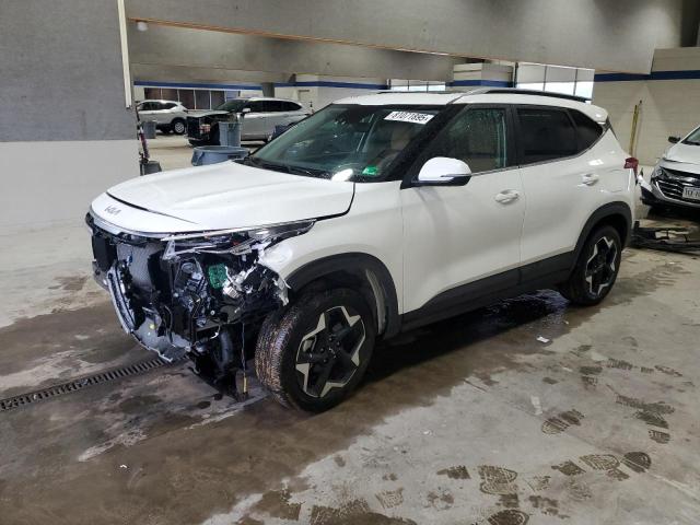 KIA SELTOS EX 2025 with VIN KNDERCAA5S7680573 - Photo from auction