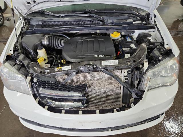 Photo 12 from auction – 2014 DODGE GRAND CARAVAN with VIN 2C4RDGCG2ER320642