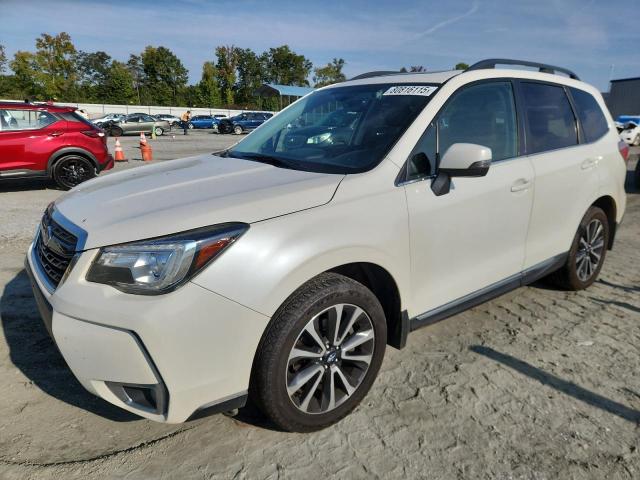 SUBARU FORESTER 2 2017 z numerem VIN JF2SJGWCXHH542608 - Zdjęcie z aukcji