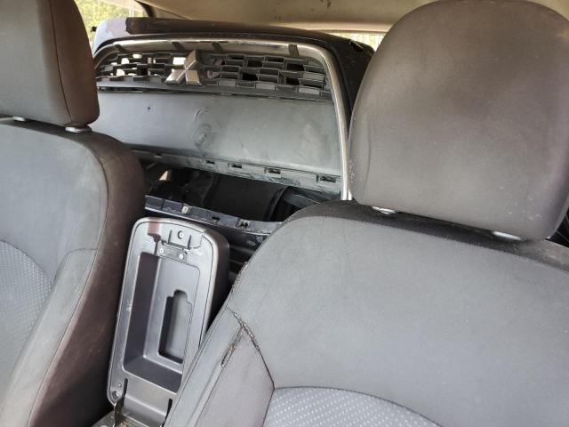 Zdjęcie 10 z aukcji – 2015 MITSUBISHI OUTLANDER z VIN 4A4AP3AW7FE041721