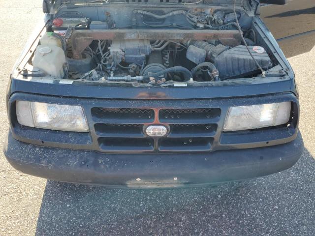 Photo 11 from auction – 1996 GEO TRACKER with VIN 2CNBJ1860T6925471