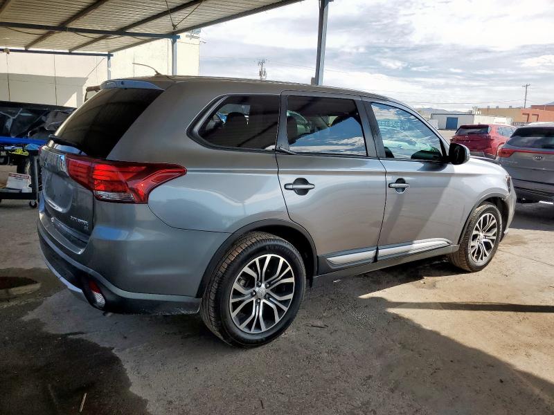 Photo 3 from auction – 2016 MITSUBISHI OUTLANDER with VIN JA4AD3A33GZ052225