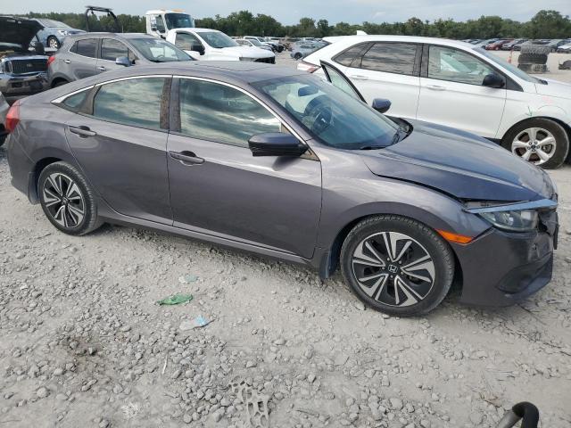Photo 4 from auction – 2017 HONDA CIVIC EX with VIN 19XFC1F30HE028599