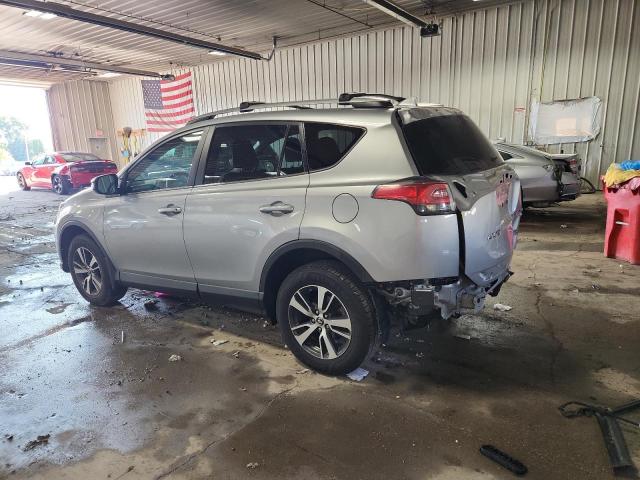 Photo 2 from auction – 2017 TOYOTA RAV4 XLE with VIN 2T3RFREV6HW688852