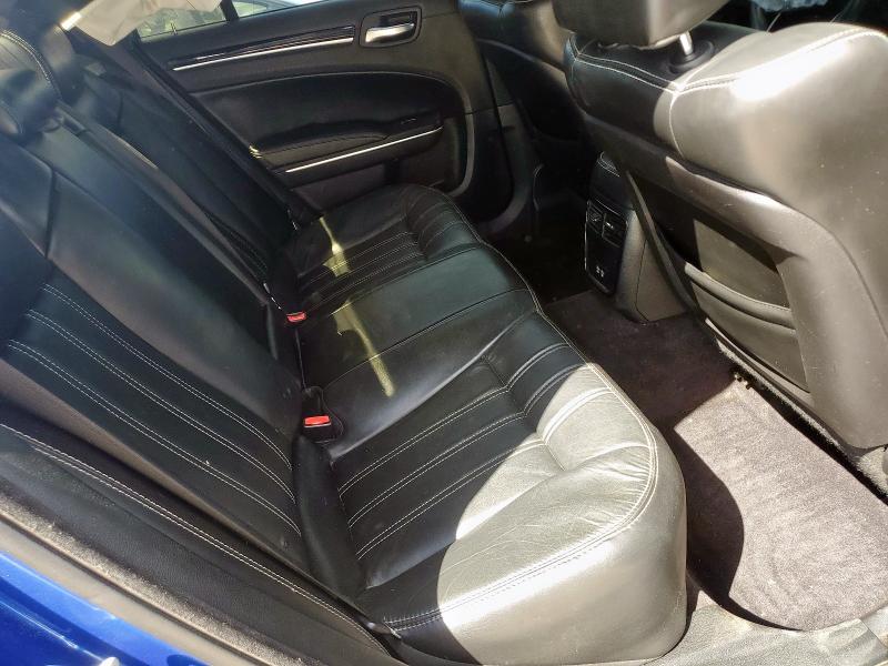 Photo 10 from auction – 2018 CHRYSLER 300 S with VIN 2C3CCAGG1JH192382