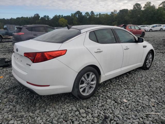Photo 3 from auction – 2011 KIA OPTIMA EX with VIN KNAGN4A75B5055873