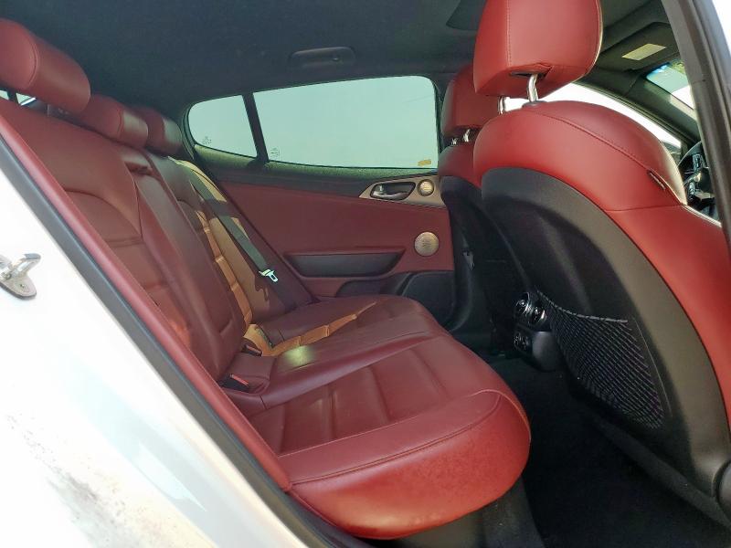 Photo 10 from auction – 2019 KIA STINGER GT with VIN KNAE55LCXK6045888