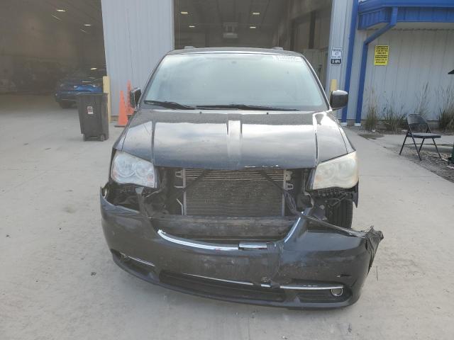 Photo 5 from auction – 2012 CHRYSLER TOWN & COU with VIN 2C4RC1BG6CR169500