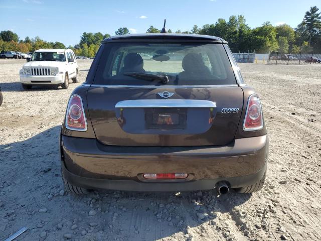 Photo 6 from auction – 2011 MINI COOPER with VIN WMWSU3C55BT181844