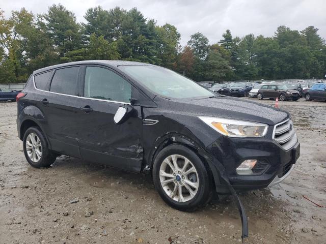 Photo 4 from auction – 2019 FORD ESCAPE SE with VIN 1FMCU9GD1KUB17835