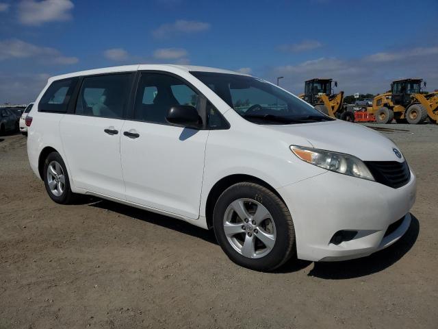 Photo 4 from auction – 2016 TOYOTA SIENNA with VIN 5TDZK3DC1GS734354