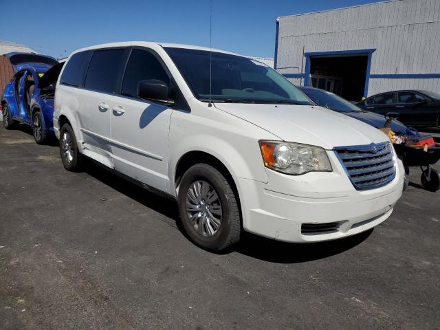 Photo 4 from auction – 2010 CHRYSLER TOWN & COU with VIN 2A4RR4DE1AR315935