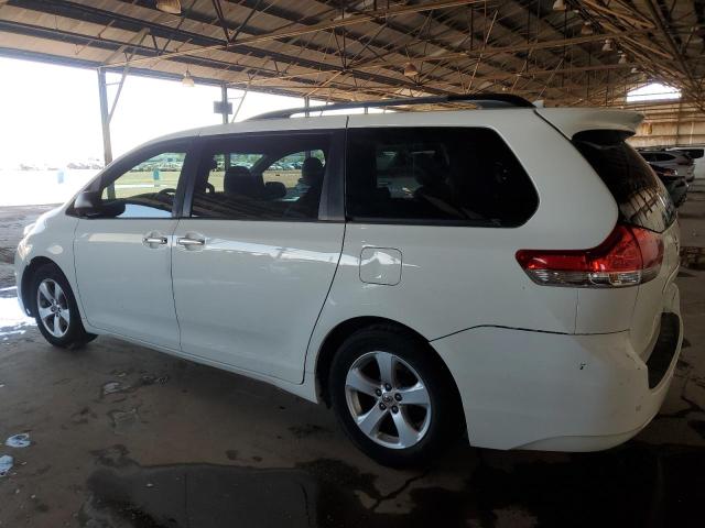 Photo 2 from auction – 2011 TOYOTA SIENNA XLE with VIN 5TDYK3DC4BS065971