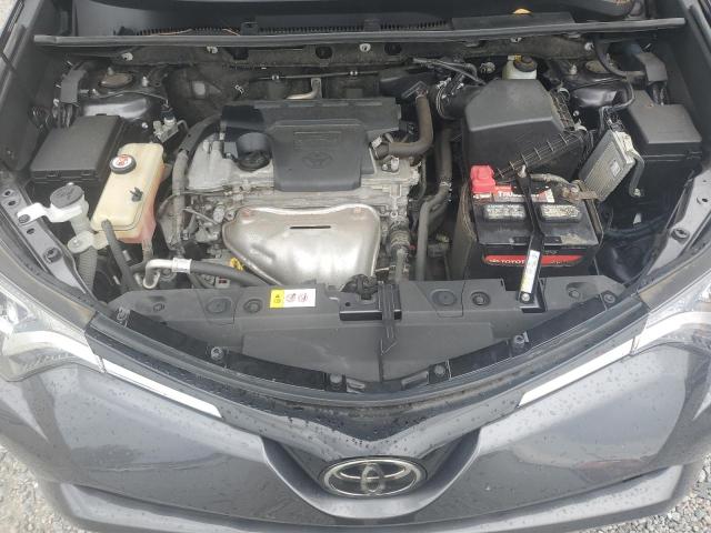 Photo 11 from auction – 2017 TOYOTA RAV4 XLE with VIN JTMRFREVXHJ149245