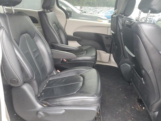 Photo 11 from auction – 2022 CHRYSLER PACIFICA H with VIN 2C4RC1L72NR201957