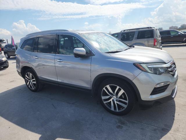 Photo 4 from auction – 2018 HONDA PILOT TOUR with VIN 5FNYF5H92JB006113