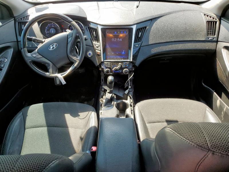 Photo 8 from auction – 2012 HYUNDAI SONATA SE with VIN 5NPEC4AB6CH445189