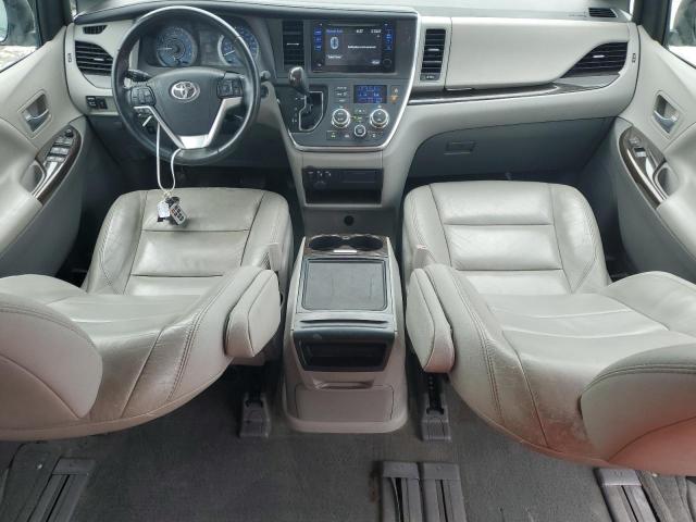 Photo 8 from auction – 2016 TOYOTA SIENNA XLE with VIN 5TDYK3DC8GS720138