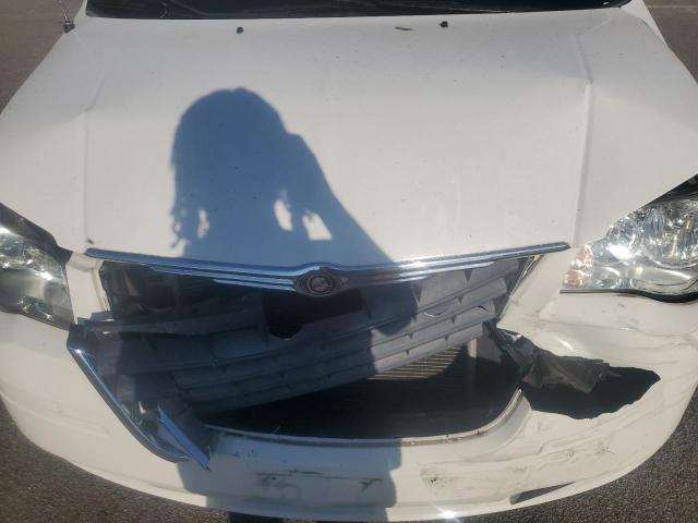 Photo 12 from auction – 2008 CHRYSLER TOWN & COU with VIN 2A8HR44H58R671190