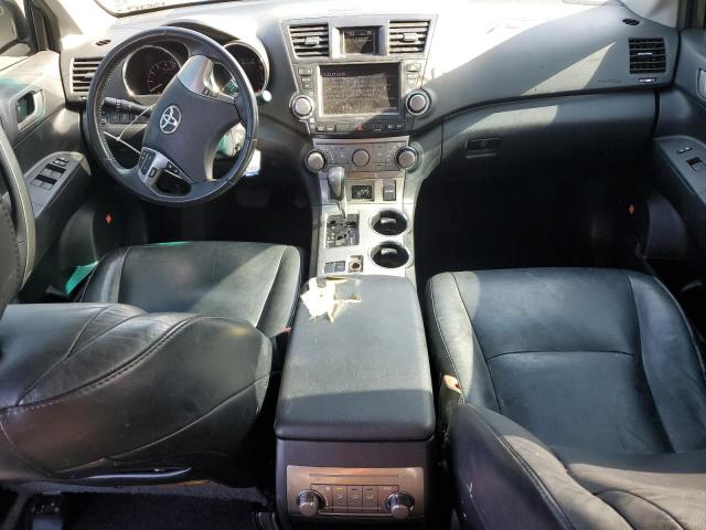 Photo 8 from auction – 2011 TOYOTA HIGHLANDER with VIN 5TDZK3EH8BS024497