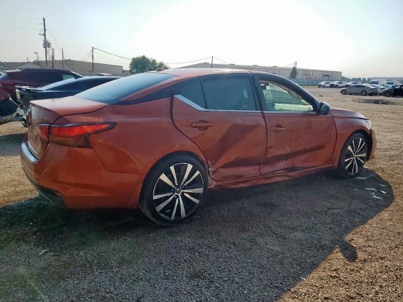 Photo 3 from auction – 2021 NISSAN ALTIMA SR with VIN 1N4BL4CVXMN317863
