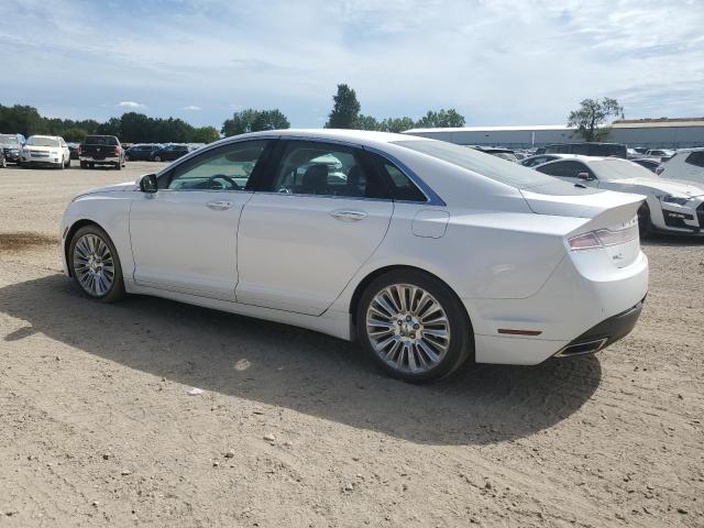 Photo 2 from auction – 2013 LINCOLN MKZ with VIN 3LN6L2GK2DR825821