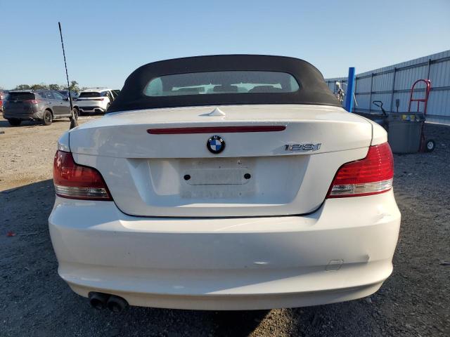 Photo 6 from auction – 2011 BMW 128 I with VIN WBAUN1C58BVH82747