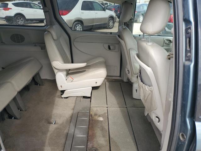 Photo 11 from auction – 2007 CHRYSLER TOWN & COU with VIN 2A4GP54L27R274869
