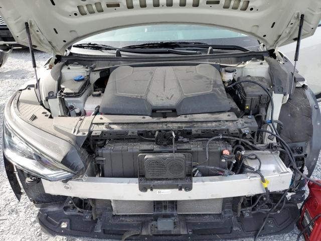 Photo 12 from auction – 2022 KIA EV6 LIGHT with VIN KNDC34LAXN5034960