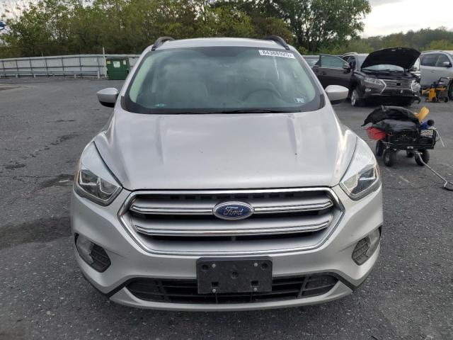 Photo 5 from auction – 2017 FORD ESCAPE SE with VIN 1FMCU9G99HUB35102