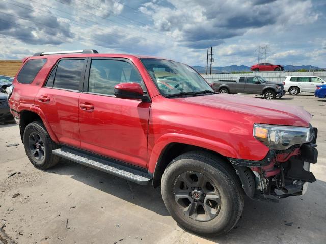 Photo 4 from auction – 2019 TOYOTA 4RUNNER SR with VIN JTEBU5JR2K5633026