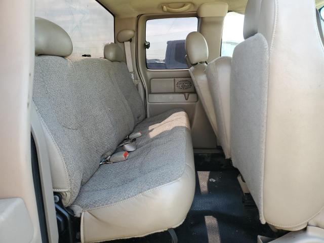 Photo 10 from auction – 2005 CHEVROLET SILVERADO with VIN 1GCEC19V25Z222771