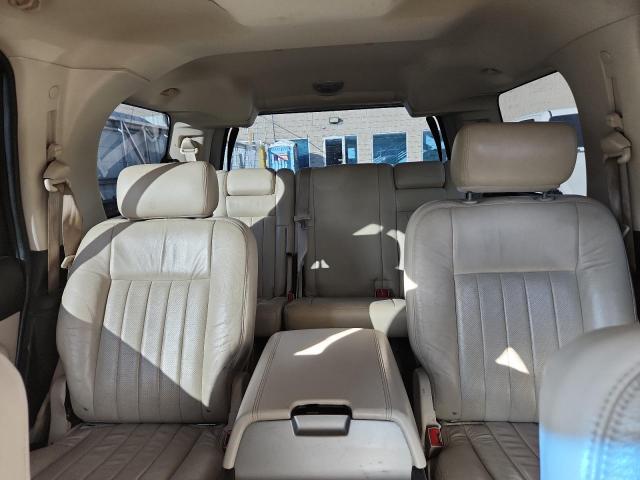 Photo 10 from auction – 2003 LINCOLN NAVIGATOR with VIN 5LMFU28RX3LJ08909