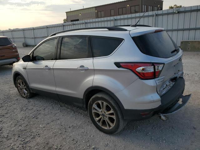 Photo 2 from auction – 2018 FORD ESCAPE SE with VIN 1FMCU0GD3JUB45825