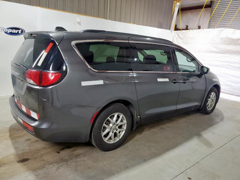Photo 3 from auction – 2020 CHRYSLER VOYAGER LX with VIN 2C4RC1DG5LR265082