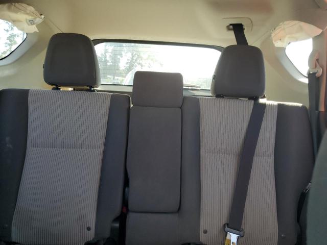 Photo 10 from auction – 2015 TOYOTA RAV4 LE with VIN JTMBFREV7FJ025061