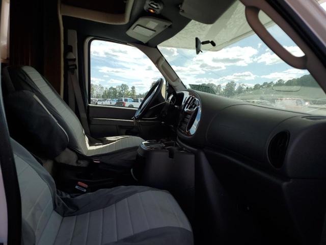 Photo 5 from auction – 2004 FORD ECONOLINE with VIN 1FDXE45S74HB10063