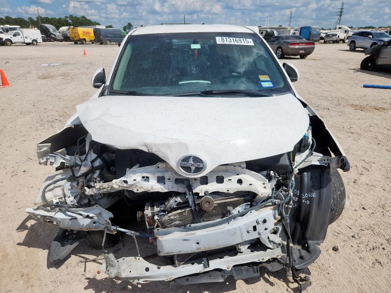 Photo 5 from auction – 2013 TOYOTA SCION XD with VIN JTKKUPB49D1034209