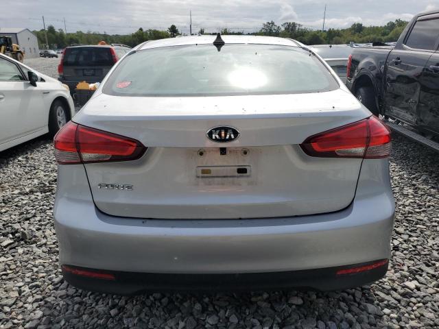Photo 6 from auction – 2017 KIA FORTE LX with VIN 3KPFK4A78HE101359