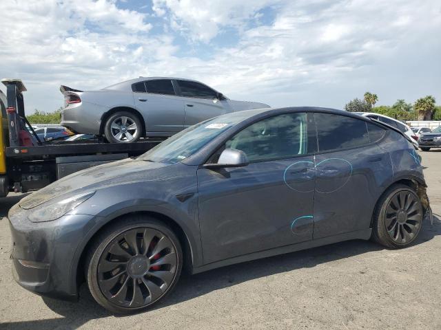 TESLA MODEL Y 2023 مع رقم تعريف المركبة 7SAYGDEFXPF582397 - صورة من المزاد