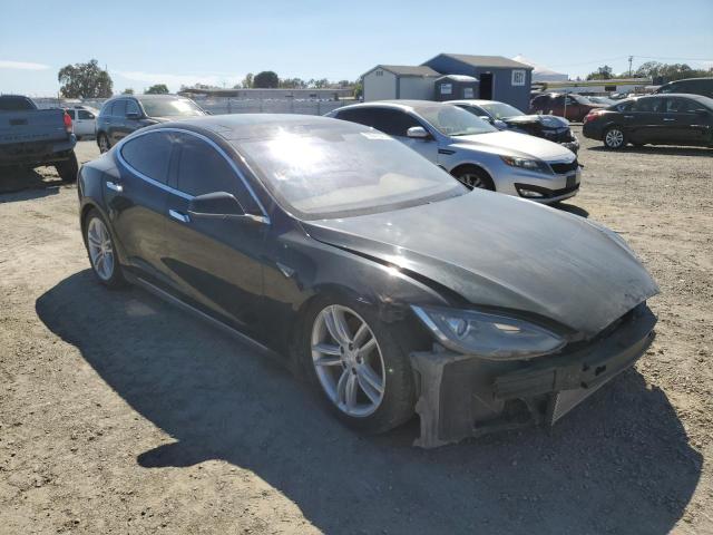 Photo 4 from auction – 2013 TESLA MODEL S with VIN 5YJSA1CG3DFP04043