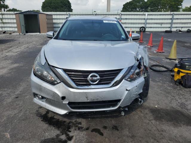 Photo 5 from auction – 2017 NISSAN ALTIMA 2.5 with VIN 1N4AL3AP1HC489906