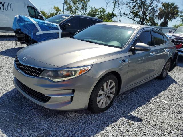 KIA OPTIMA EX 2018 with VIN 5XXGU4L33JG206266 - Photo from auction