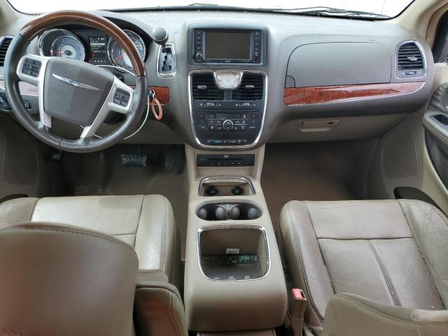 Photo 8 from auction – 2014 CHRYSLER TOWN & COU with VIN 2C4RC1GG1ER338981