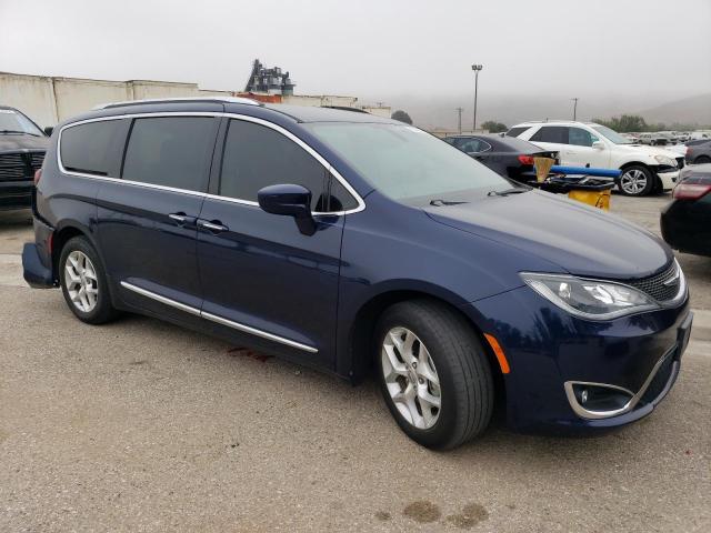 Photo 4 from auction – 2017 CHRYSLER PACIFICA T with VIN 2C4RC1EG5HR633203