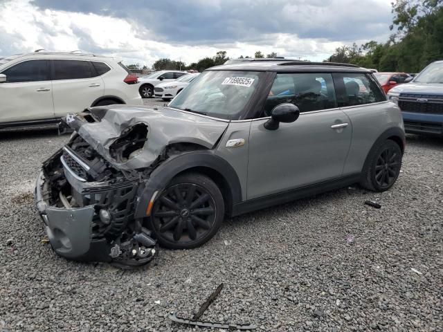 MINI COOPER S 2016 with VIN WMWXP7C52G3B93075 - Photo from auction